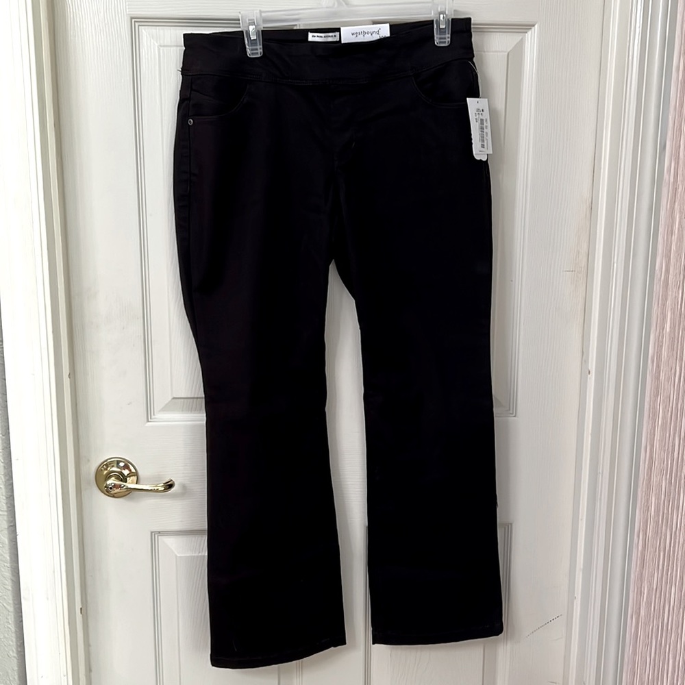 Westbound (the Park Avenue Fit) Boot Cut Mid Rise brown pants Size 10 Short